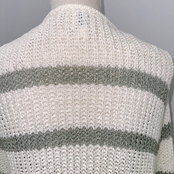 Blue reign Knit cardigan size L - Picture 6 of 7